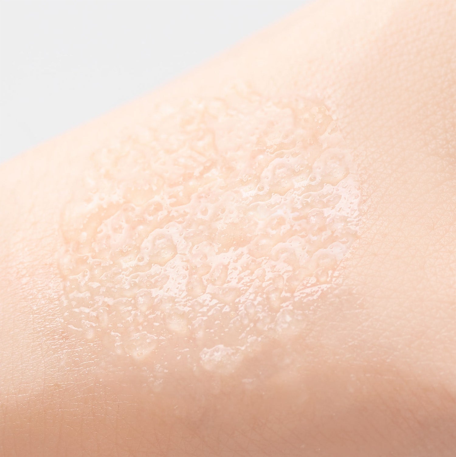 ハイドレーティング ジェリー クレンザー(洗顔料)